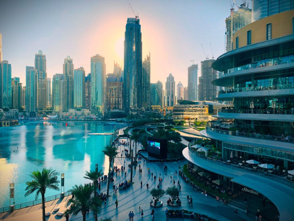 Dubai fountain boardwalk tickets close-up fountain experience Burj Lake